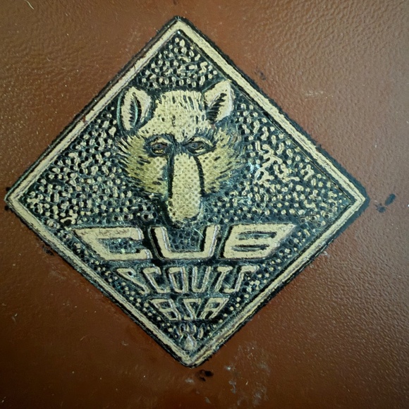 Vintage Cub Scouts BSA Bifold Wallet Brown Leather 1974 - Picture 2 of 16